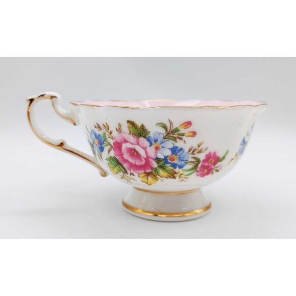 Paragon Vintage Double Warrant White Pink Floral Bone China Teacup And Saucer - Picture 10 of 11